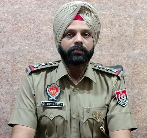 ਅਸਲਾ ਧਾਰਕ ਆਪਣਾ ਅਸਲਾ ਜਲਦ ਜਮ੍ਹਾ ਕਰਵਾਉਣ:- ਐਸ.ਐਚ. ਓ ਜਤਿੰਦਰ ਸਿੰਘ